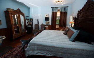 Library Guest room at the Inn on Poplar Hill