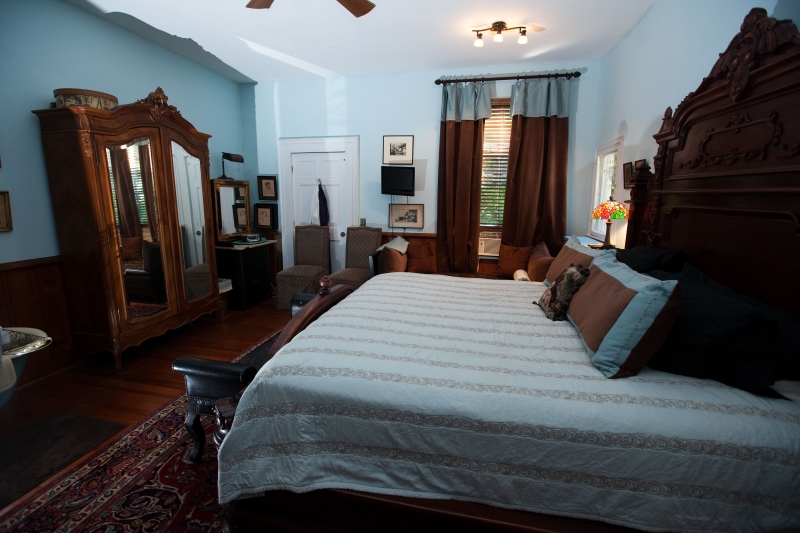 king bed at bed and breakfast rooms
